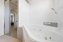 Bathroom 4.jpg